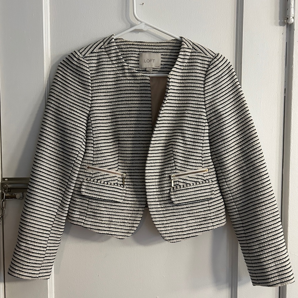 LOFT Cotton Blend Jacket Blazer Cropped Black White Stripe 2P gold details